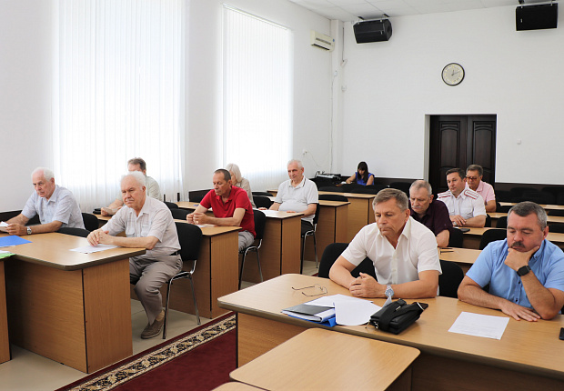 ВЛАДИМИР МЕЗИН ИЗБРАН ПРЕДСЕДАТЕЛЕМ ОБЩЕСТВЕННОЙ ПАЛАТЫ