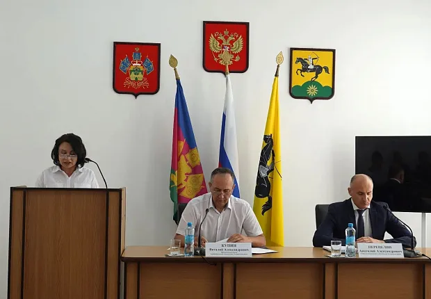 В ТИХОРЕЦКОМ РАЙОНЕ ПОЯВИЛСЯ ОФИЦИАЛЬНЫЙ ГИМН
