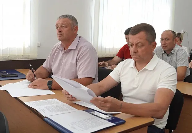 В ТИХОРЕЦКОМ РАЙОНЕ ПОЯВИЛСЯ ОФИЦИАЛЬНЫЙ ГИМН