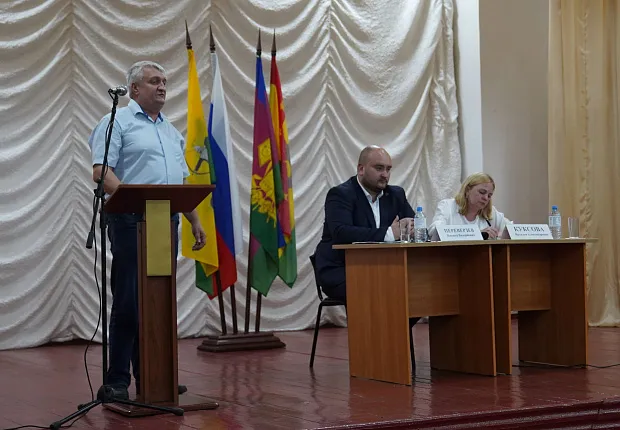 В ПОСЕЛЕНИЯХ ТИХОРЕЦКОГО РАЙОНА СОСТОЯЛИСЬ ВСТРЕЧИ С ЖИТЕЛЯМИ